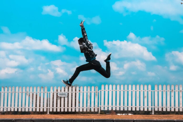 Man Jumping, Men's health, Vitamin B6, Energy,Tiredness